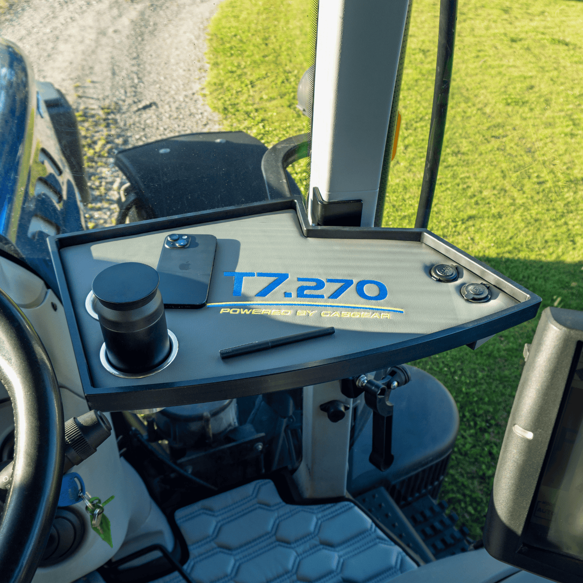 CabTable™ for New Holland T5 AC/DC